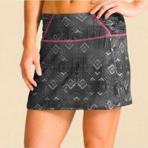 Athleta Printer Sprint Athletic Skort Black active Skirt Size Large